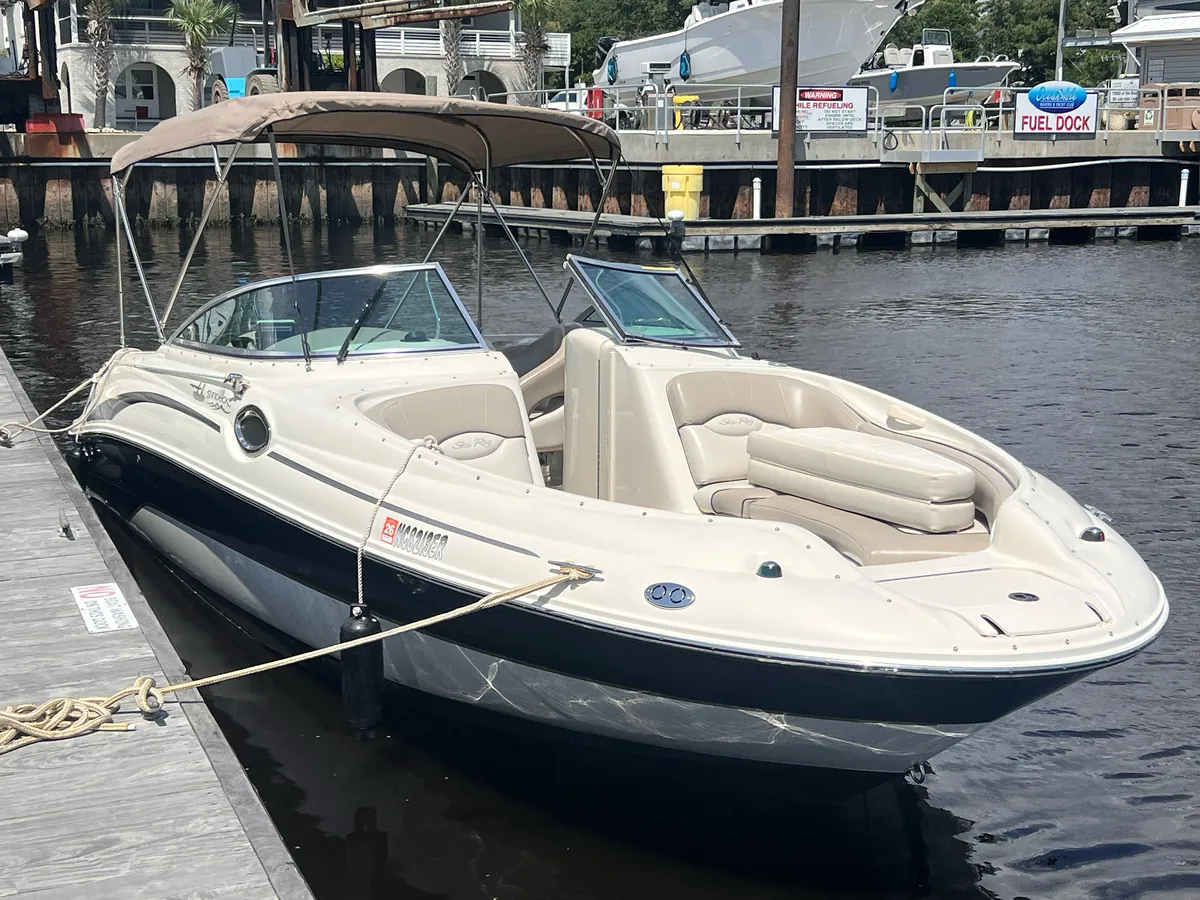 2003 Sea Ray 240 Sundeck — Coastal Boat Pros, Little River SC