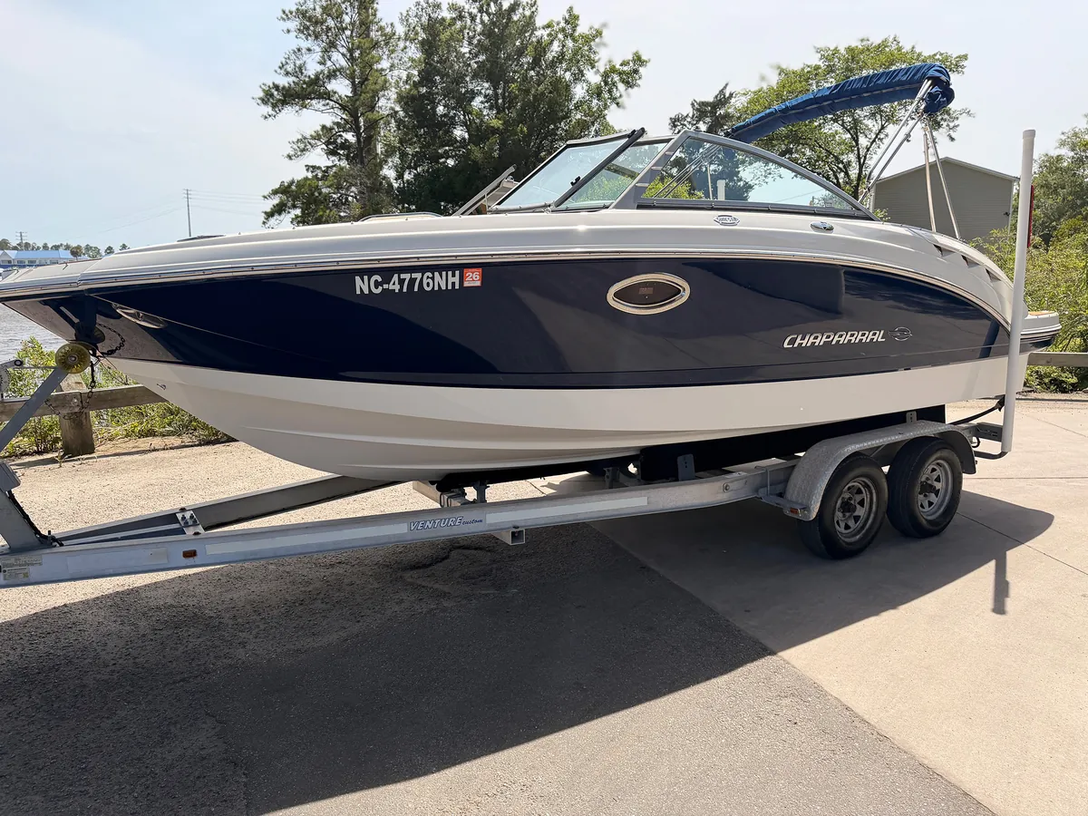 2009 Chaparral Sunesta 224 — Coastal Boat Pros, Little River SC