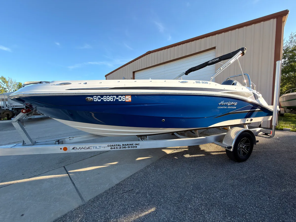 2022 Hurricane SunDeck Sport 205 OB — Coastal Boat Pros, Little River SC