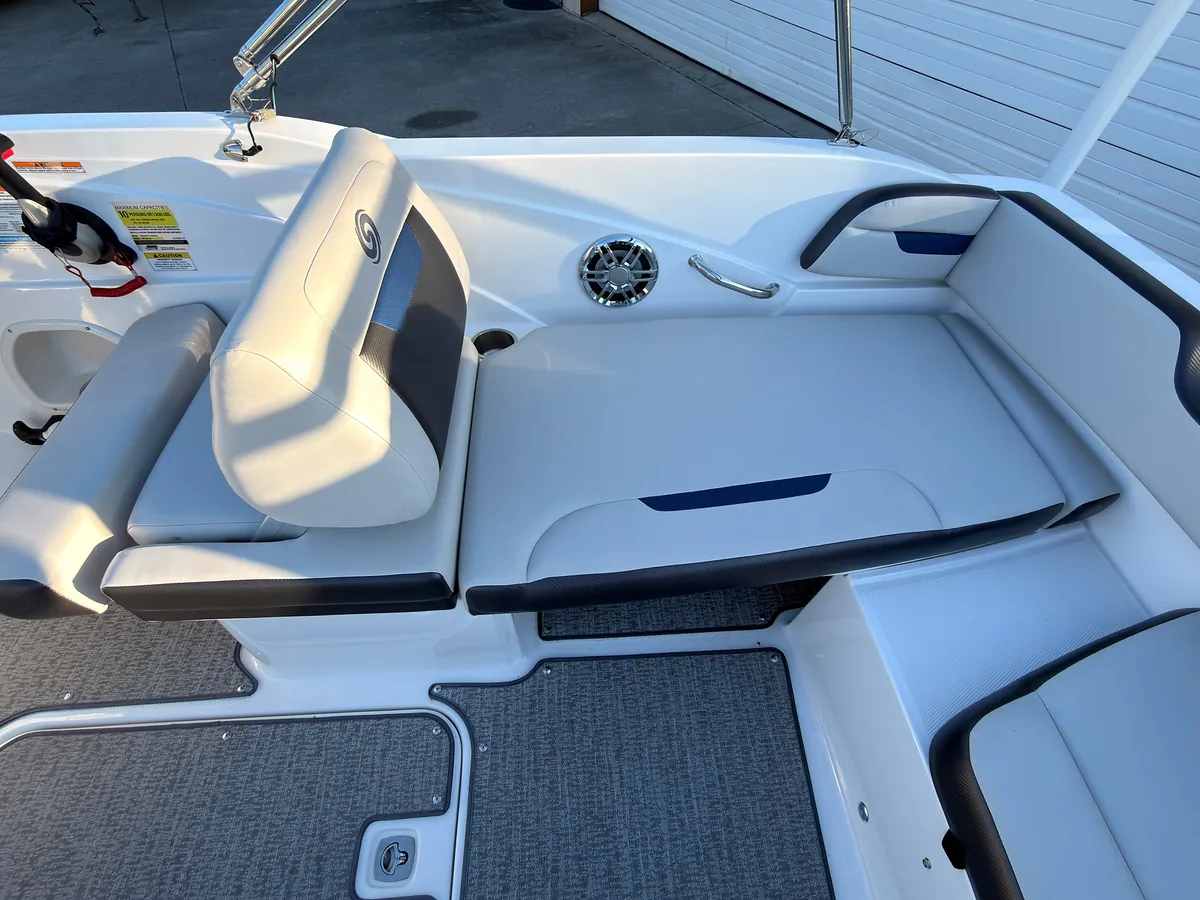 2022 Hurricane SunDeck Sport 205 OB — Coastal Boat Pros, Little River SC