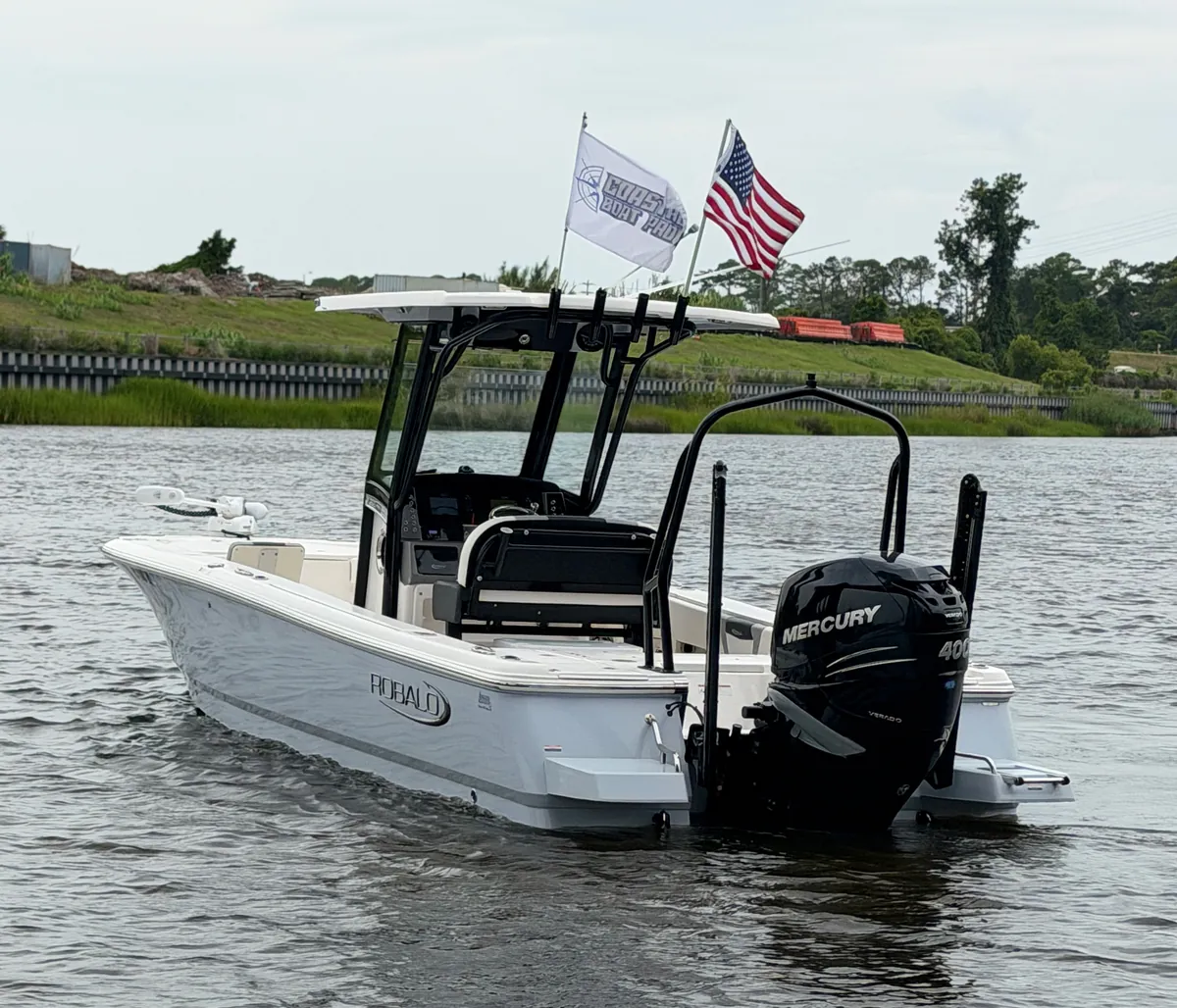2022 Robalo 266 Cayman — Coastal Boat Pros, Little River SC