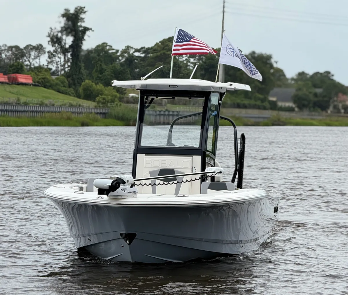 2022 Robalo 266 Cayman — Coastal Boat Pros, Little River SC