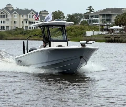 2022 Robalo 266 Cayman — Coastal Boat Pros, Little River SC