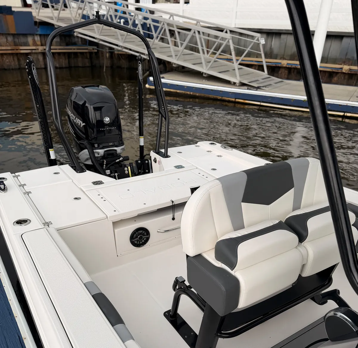 2022 Robalo 266 Cayman — Coastal Boat Pros, Little River SC