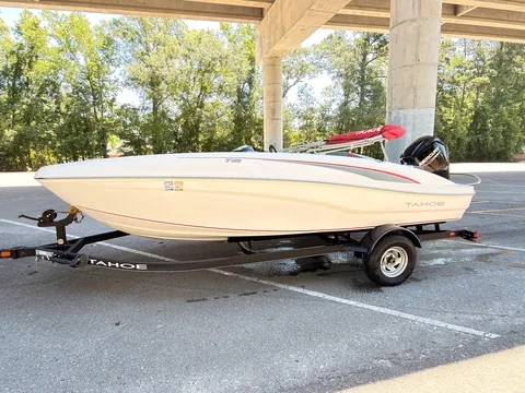 2022 Tahoe T18 — Coastal Boat Pros, Little River SC