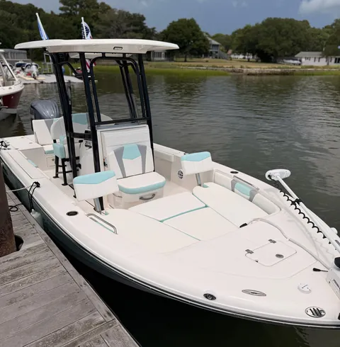 2023 Robalo 226 Cayman — Coastal Boat Pros, Little River SC