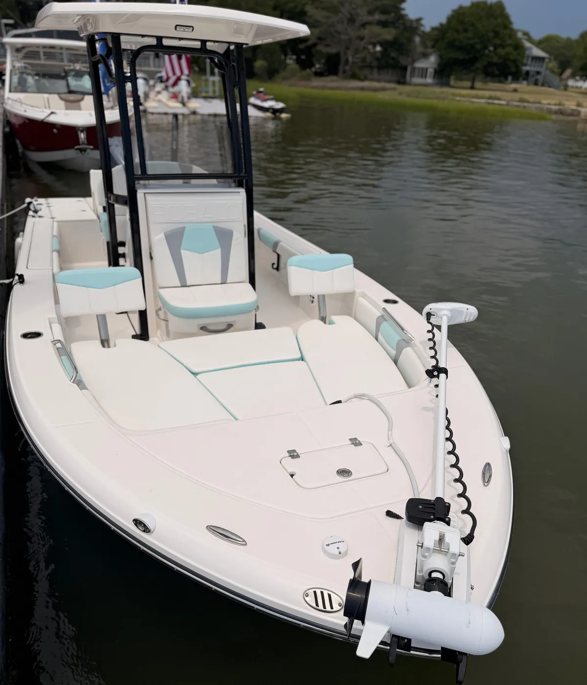 2023 Robalo 226 Cayman — Coastal Boat Pros, Little River SC