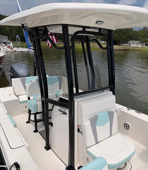 2023 Robalo 226 Cayman — Coastal Boat Pros, Little River SC