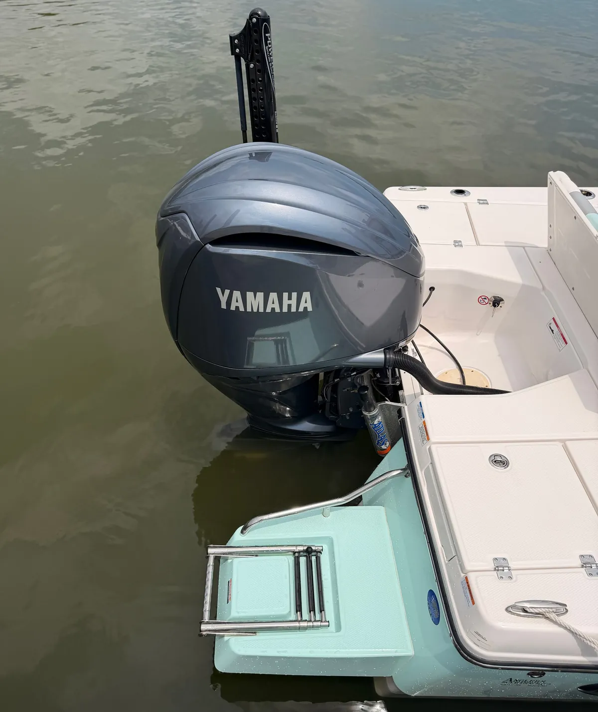 2023 Robalo 226 Cayman — Coastal Boat Pros, Little River SC