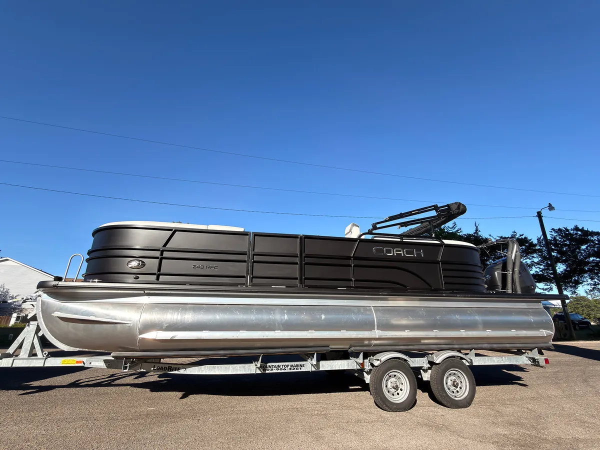 2026 Coach Pontoon 243 RFC Black — Coastal Boat Pros, Little River SC