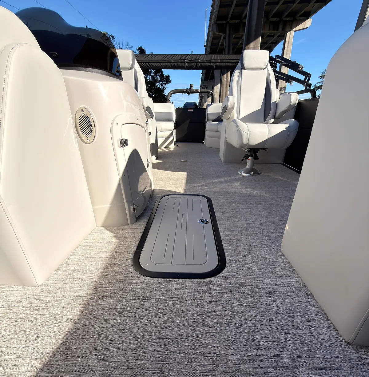 2026 Coach Pontoon 243 RFC Black — Coastal Boat Pros, Little River SC